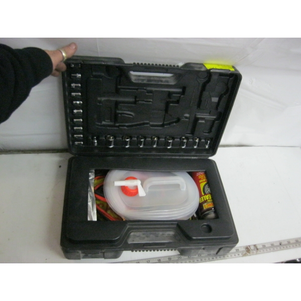 EMERGENCY ROADSIDE KIT - MISSING SOME ITEMS