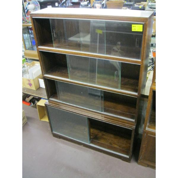 1960 MINTY ENGLISH BOOKSHELF