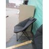 Image 2 : 2 FOLDING TUB CHAIRS
