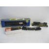 Image 6 : 2 BOXES OF ASST. "AS IS' TRAIN ENGINES, ETC.
