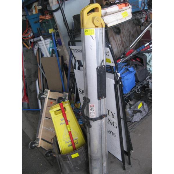 SUPER FOLD FOLDING 3 STEP LADDER