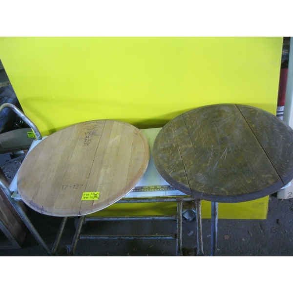 2 WINE BARRELL TOPS