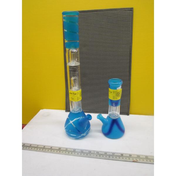 2 GLASS BONGS