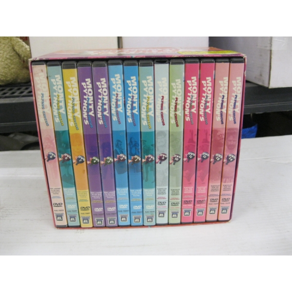 MONTY PYTHON DVD SET