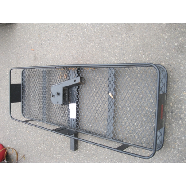 HITCH MOUNTED CARRIER