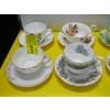 Image 2 : 14 TEACUPS/SAUCERS