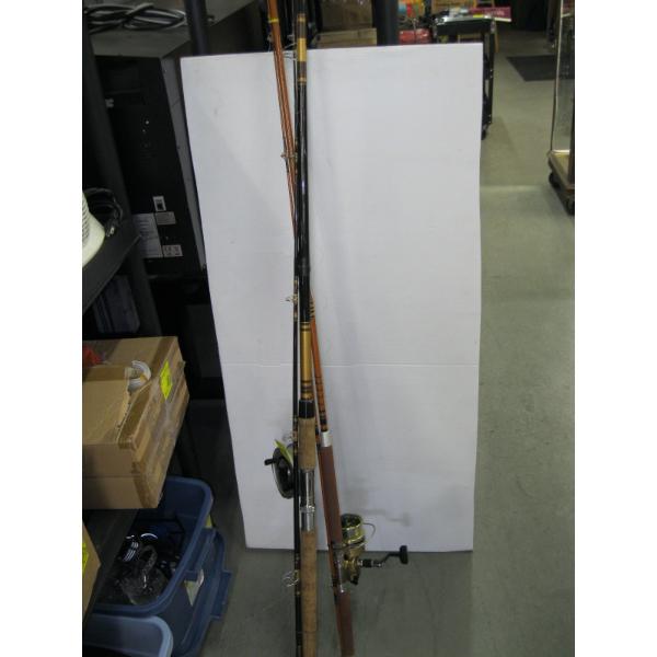 2 FISHING RODS W/REELS
