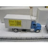 Image 4 : 3 TRUCK BANKS