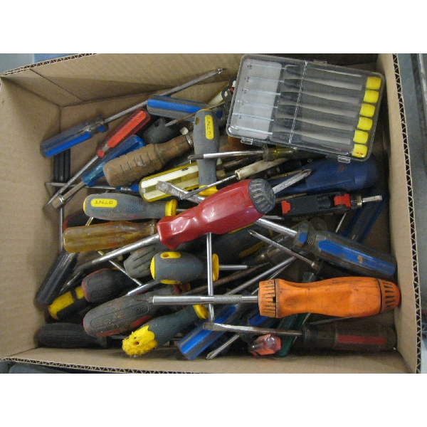 ASST. SCREWDRIVERS