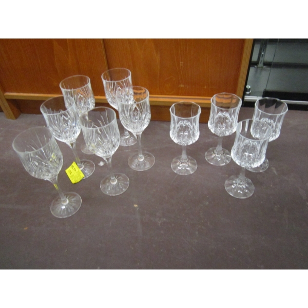 10 CRYSTAL WINEGLASSES