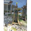 Image 1 : RAILWAY SWITCH SIGN & BASE OF A RAILWAY SWITCH SIGN