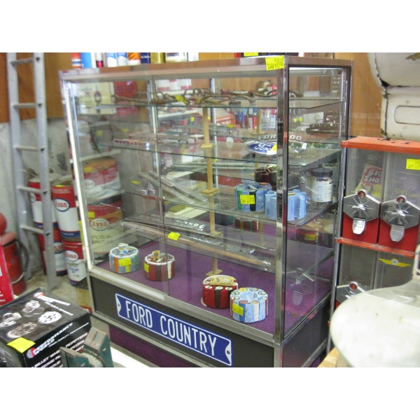 GLASS DOOR DISPLAY CABINET - FORD COUNTRY