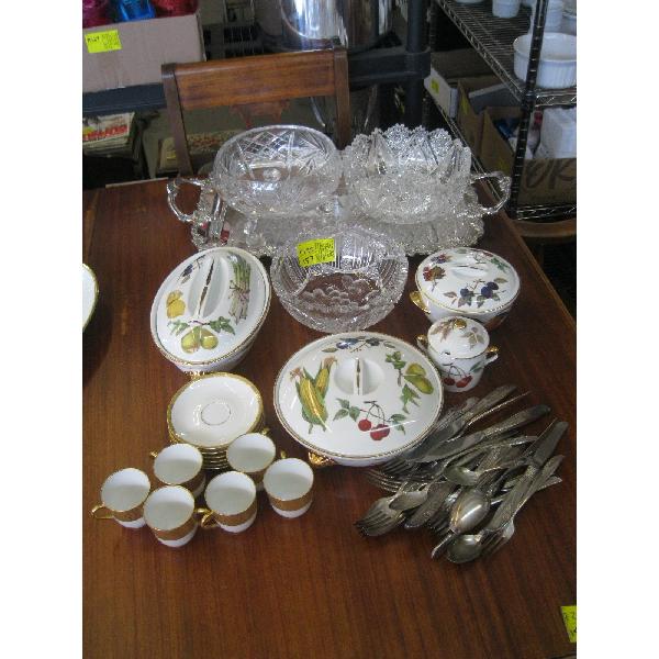 CRYSTAL BOWLS, SILVER TRAY & ASST. SERVING BOWLS, CUTLERY & LIMOGE CUPS/SAUCERS