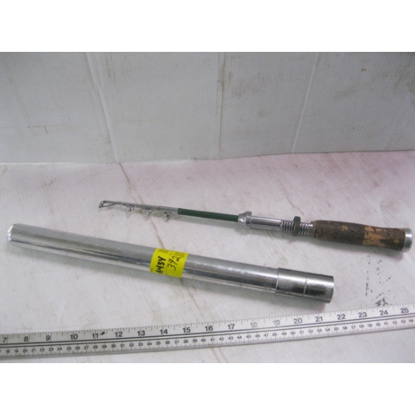 SM. COLLAPSIBLE FISHING ROD W/HOLDER