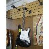 Image 1 : RIGHT HAND FENDER SQUIRE STRAT ELECTRIC GUITAR