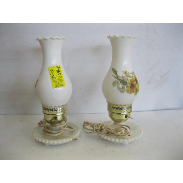 PAIR OF BEDSIDE LAMPS