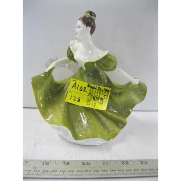 ROYAL DOULTON FIGURINE "LYNNE"