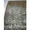 Image 2 : 2 FLATS OF GLASSWARE