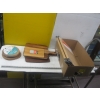 Image 3 : 2 BOXES OF NEW CUTTING BOARDS & ART WOOD