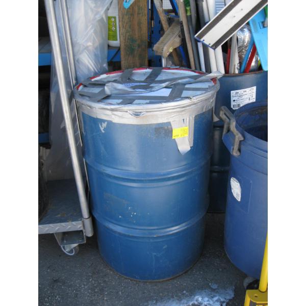 45 GALLON DRUM W/ASST. HOSE