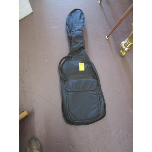 SOFT GUITAR CASE