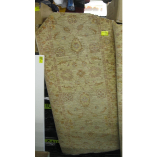 MATCHING 2'7"X6'5" CARPET RUNNER