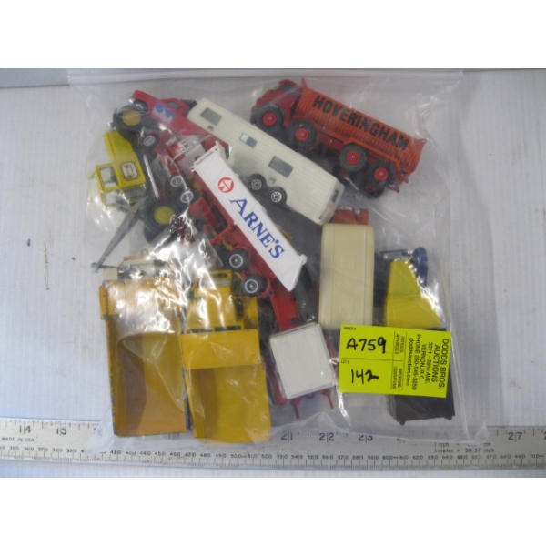 BAGGIE OF METAL CARS