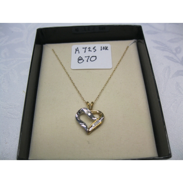 10KT GOLD NECKLACE W/HEART PENDANT