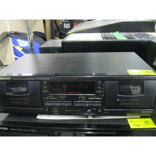 PIONEER DOUBLE CASSETTE PLAYER & A KENWOOD COMPACT DISC PLAYER