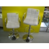 Image 1 : 2 WHITE STOOLS