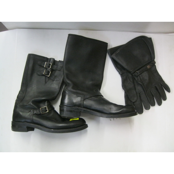 PAIR OF SZ 12 DAYTON BOOTS & PAIR OF GLOVES