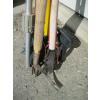 Image 2 : BUNDLE OF MISC. GARDEN TOOLS: EXTENSION HANDLE, ETC.