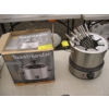 Image 1 : TOASTMASTER SLOW COOKER & AN ELECTRIC FONDUE POT