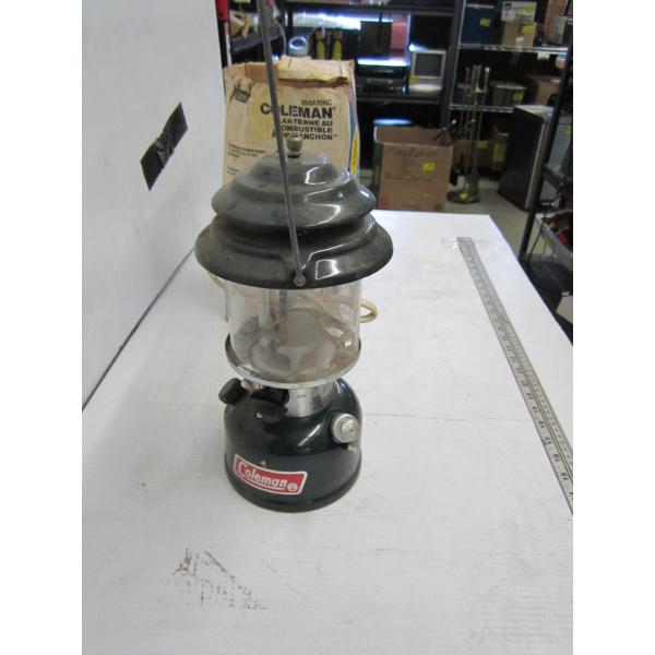 COLEMAN ADJUSTABLE GAS LANTERN