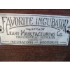 Image 3 : VINTAGE INCUBATOR