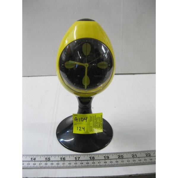 MCM SOLAR CLOCK