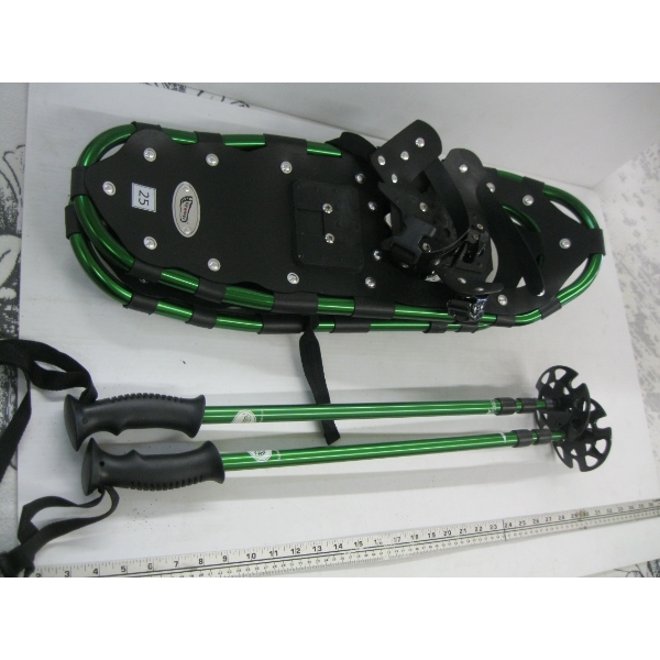 PAIR OF SNOWSHOES & POLES