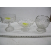 Image 2 : 3 FOOTED VINTAGE GLASS BOWLS