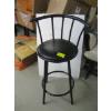 Image 2 : BLACK SWIVEL TOP STOOL