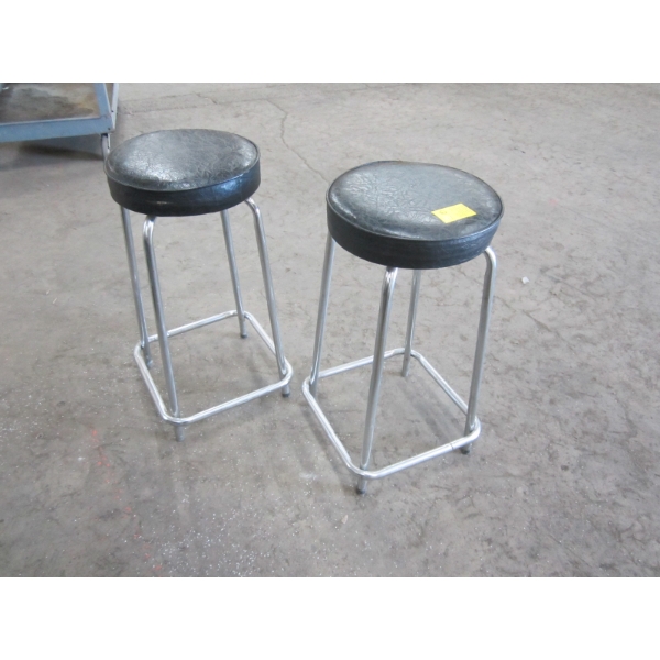 PAIR OF BLACK TOP STOOLS