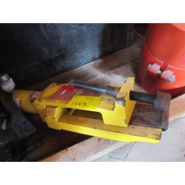 HYDRAULIC BEAD BREAKER