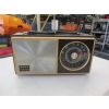 Image 2 : SONY RADIO & A CARD SHUFFLER