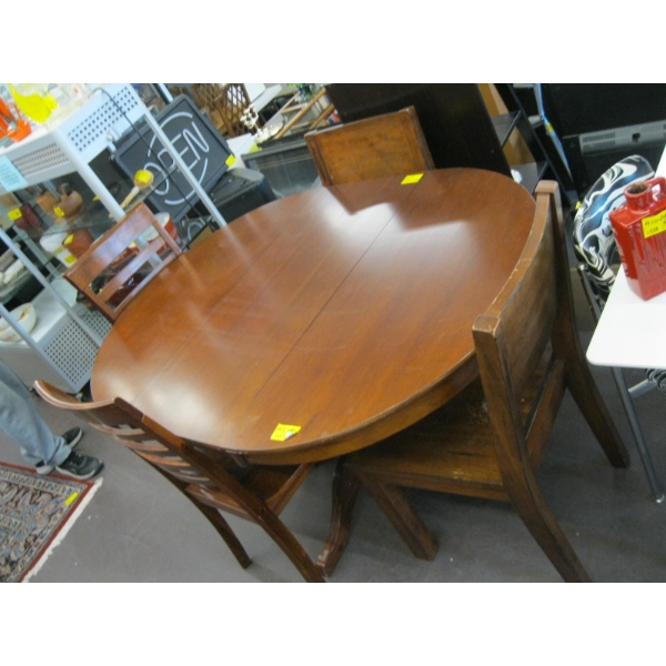 SOLID WOOD DINETTE TABLE W/4 WOOD CHAIRS - 2 LADDERBACK, 2 FLATBACK