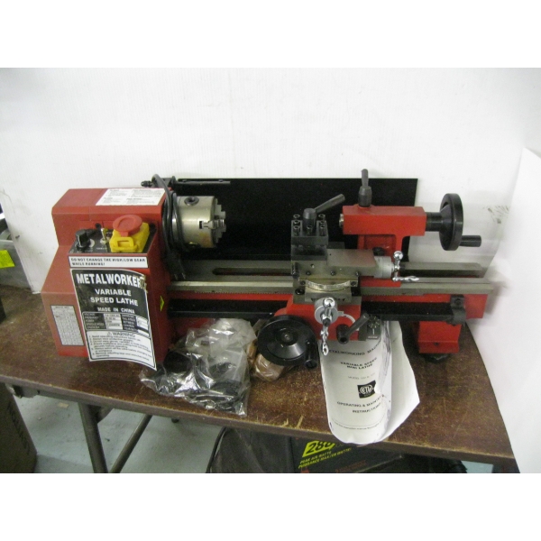 METAL WORKER VARIABLE SPEED METAL LATHE