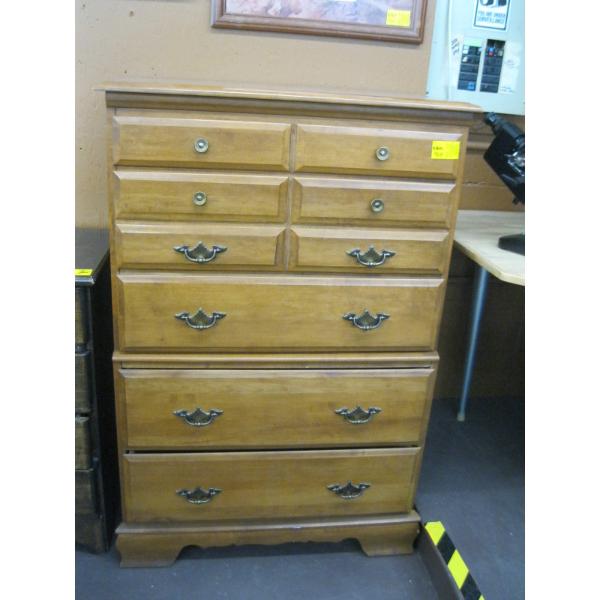 MAPLE 5 DRAWER CHEST OF DRAWERS
