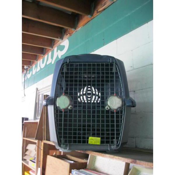 LG. ANIMAL CRATE