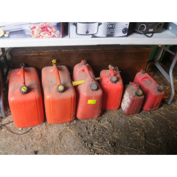 6 FUEL CANS
