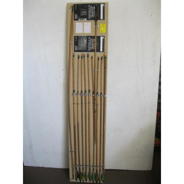 DISPLAY OF HOLLOW REED & RIVER CANE NATURAL BAMBOO ARROWS