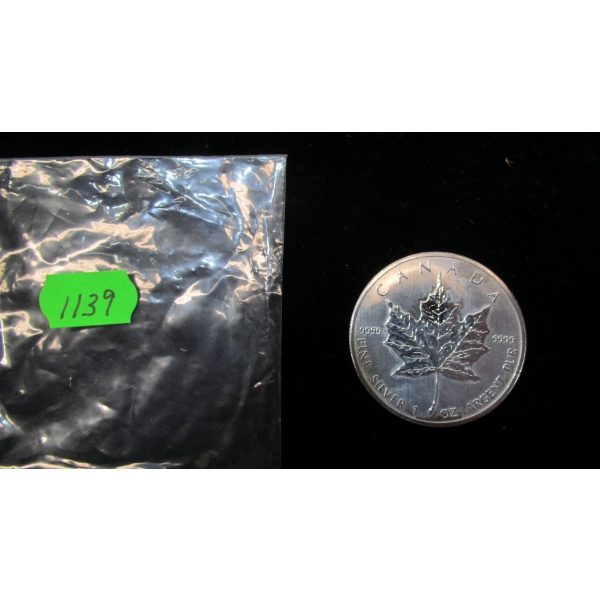 2013 CANADIAN 1OZ .999 SILVER  MAPLE LEAF COIN (TAX EXEMPT)