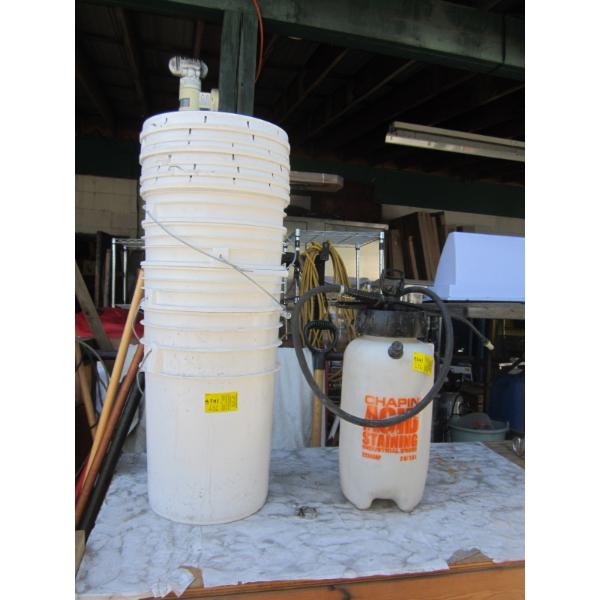 SPRAYER & LOT OF BUCKETS